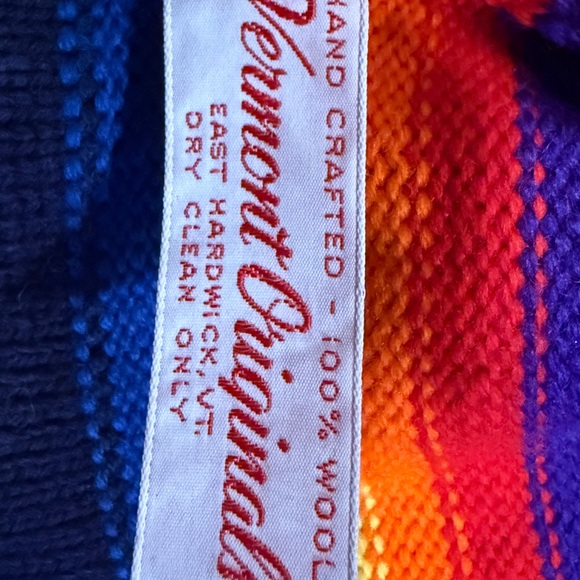 Vtg Retro Vermont Originals 100% Wool Hand Knit Winter Ski Beanie Navy Rainbow - Picture 5 of 5